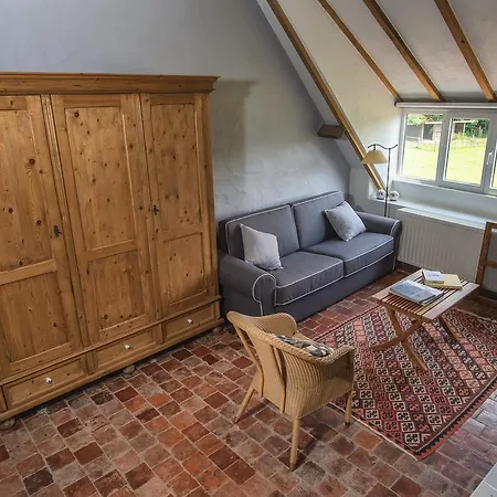 Country house Petrus Wittebrood Hoeve Dikkelvenne